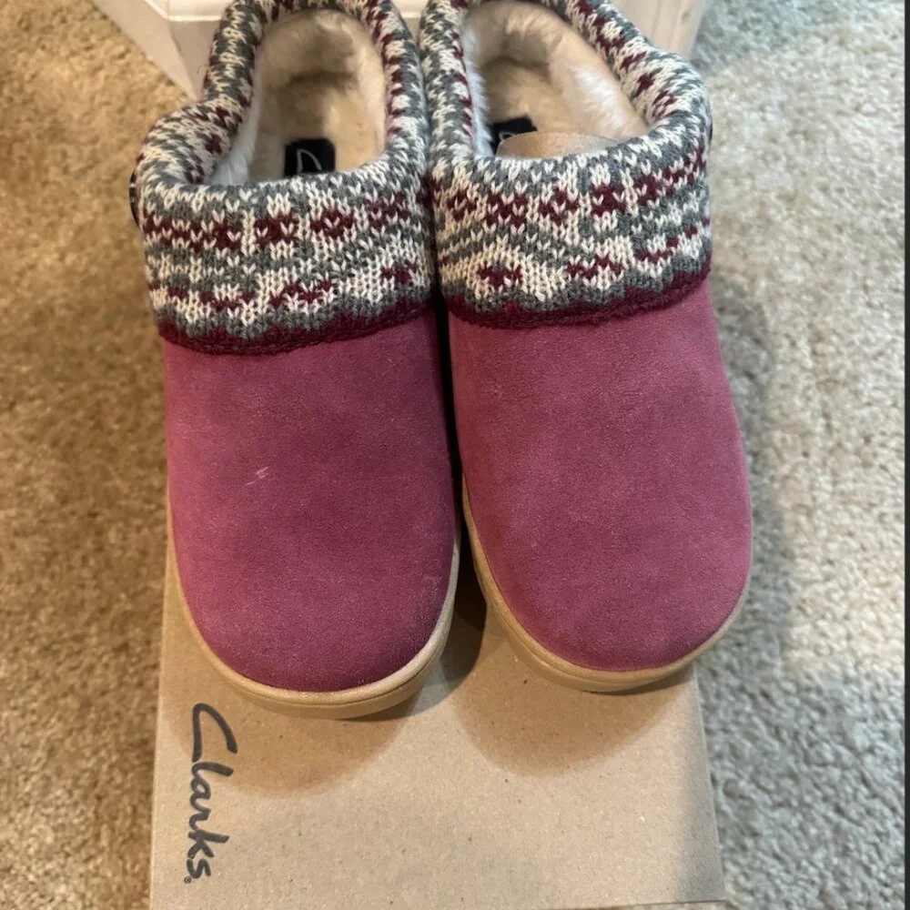 NWT Clarks Rose faux fur-lined slippers, size 8M - Picture 2 of 5